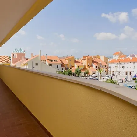Marina 2bdr With Balcony & Pool - 5min From By Lovelystay Apartment *