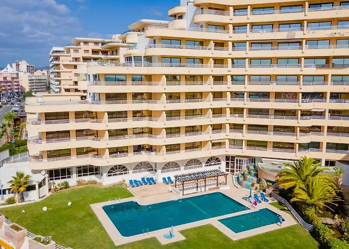 Marina 2bdr With Balcony & Pool - 5min From By Lovelystay * Quarteira